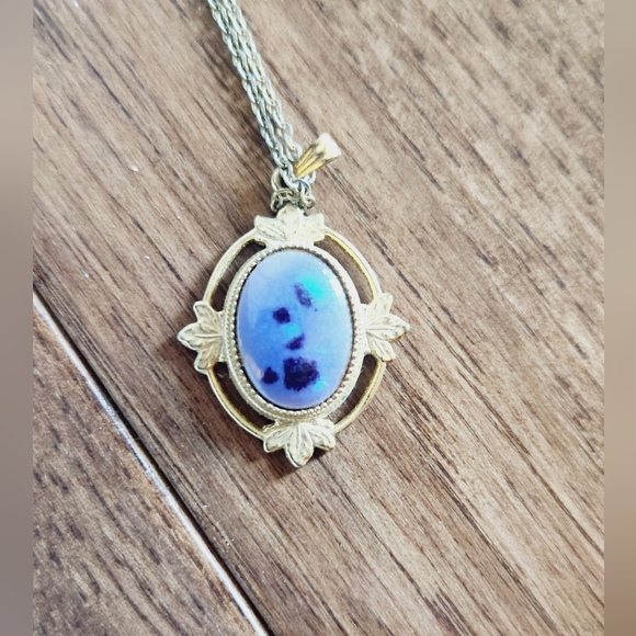 Vintage necklace purple/blue and gold tone pendant with earring set - Picture 3 of 5